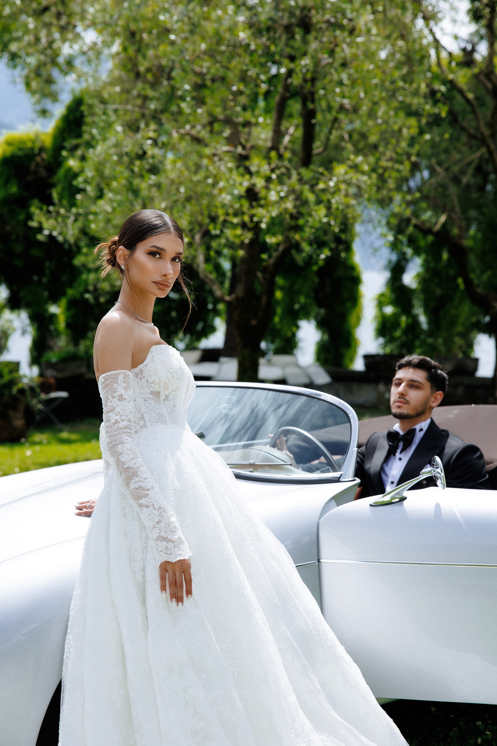 photo of the couple by wedding photographer Foxslav